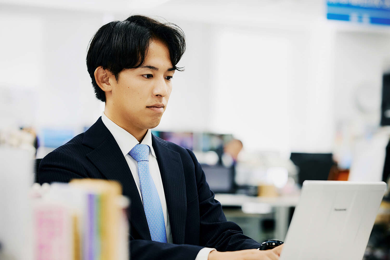 西嶋 宏一郎 業務中の様子04