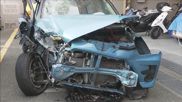 国道で車4台絡む事故 男女2人搬送 女性が一時意識不明に 福岡市